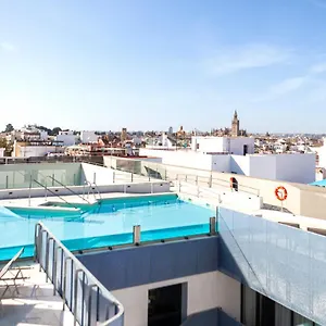 Hotel Macià Kubb, Siviglia